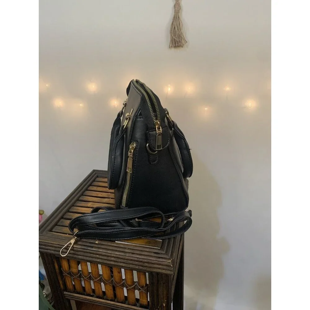 (14)Shoulders bag‎ womens midium size black color